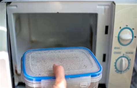 How to Tell If Your Microwave Is Leaking Radiation: Signs and。